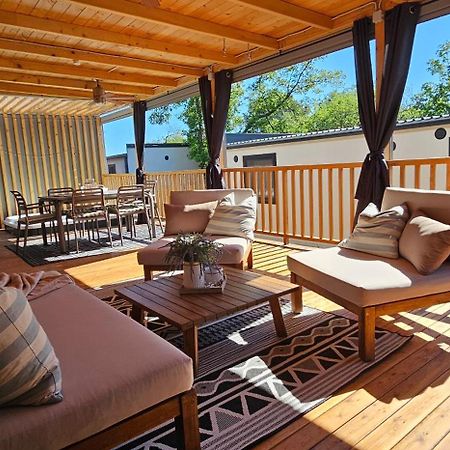 250 Mobile Home Selce Luaran gambar
