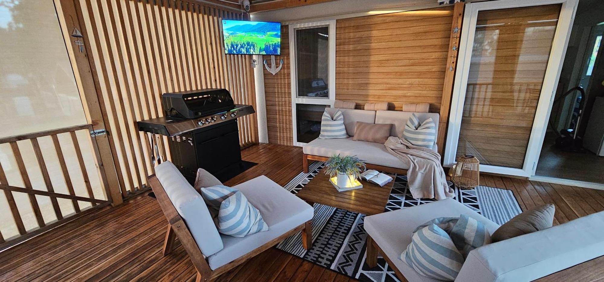 250 Mobile Home Selce Luaran gambar